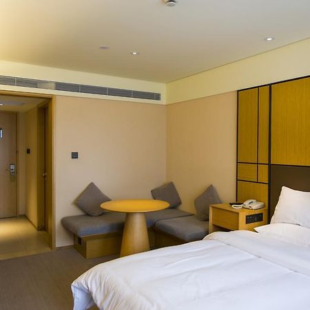 Ji Hotel Shanghai Hongqiao Jinhui Road מראה חיצוני תמונה